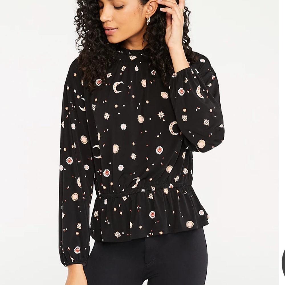 NWT Ann Taylor floral top with cinched waist